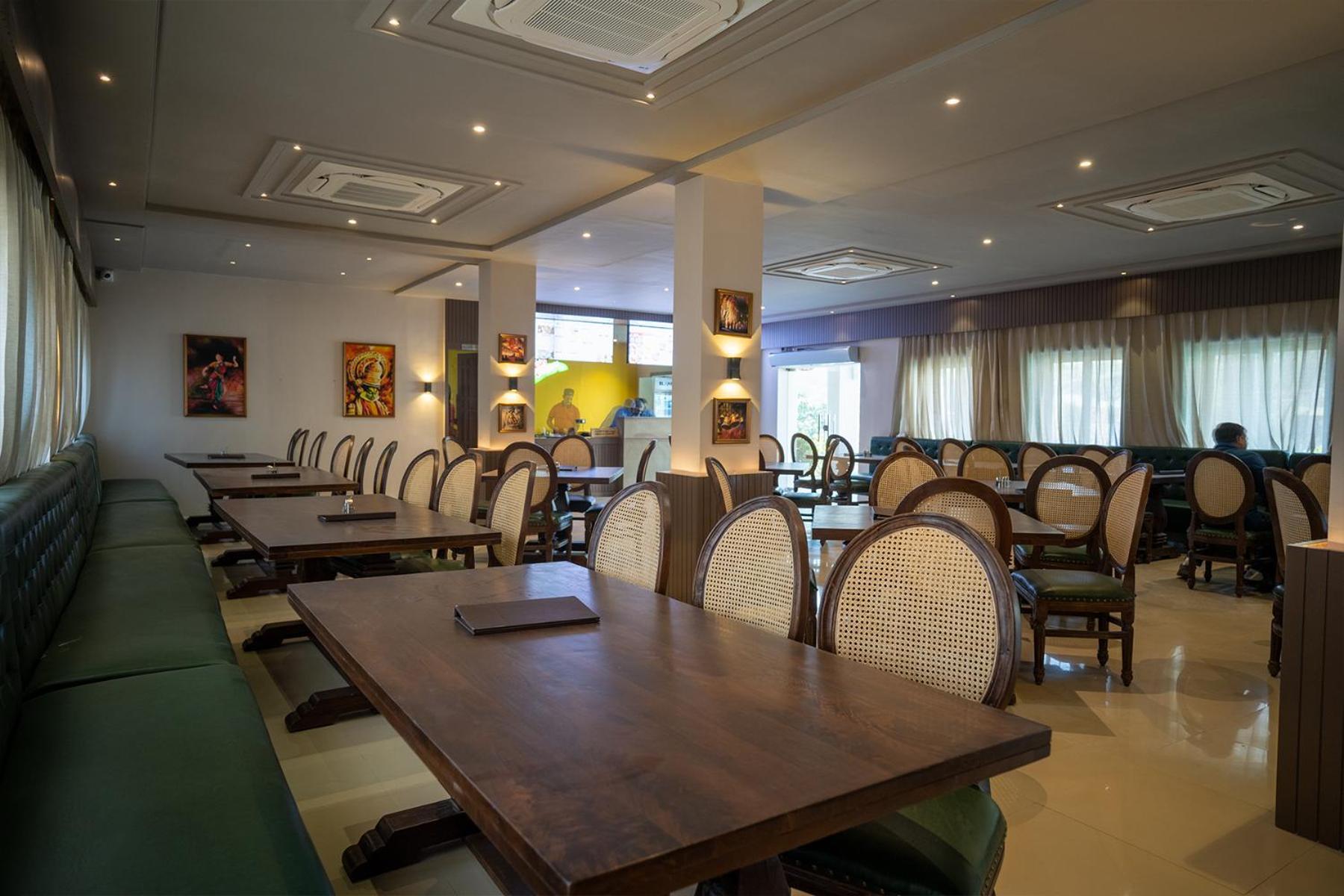 קומבלגרה Tiger'S Trail Hotel & Food Court מראה חיצוני תמונה